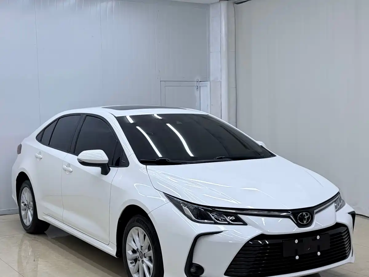 Toyota Corolla 2021 1.2T S-CVT Elite PLUS Edition фото 3