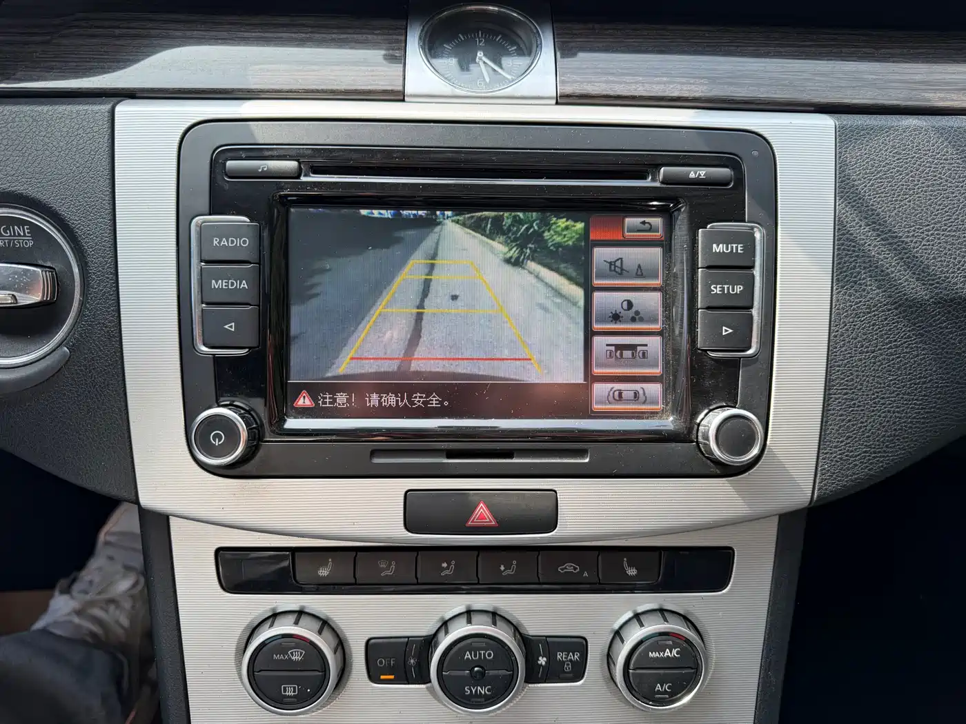 Volkswagen Magotan 2013 1.8TSI Premium фото 21