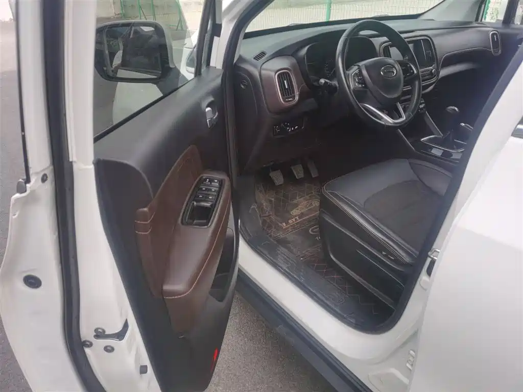 GAC Trumpchi Trumpchi GS3 2019 235T Manual Elite Edition фото 8