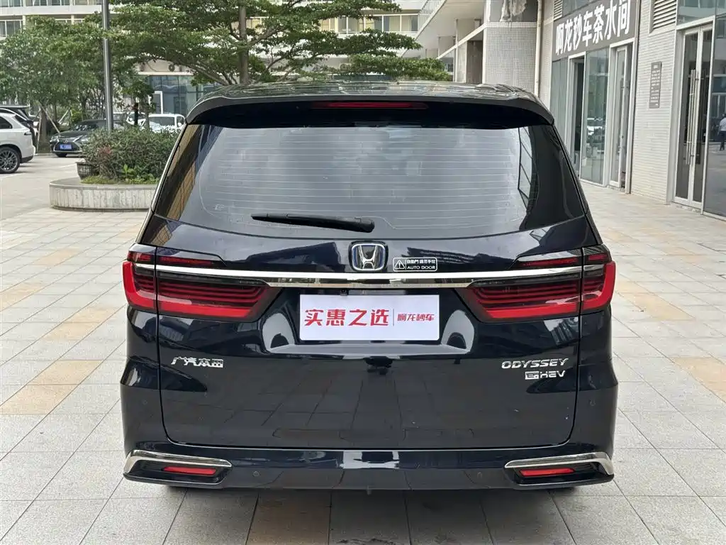Honda Odyssey 2022 2.0L e:HEV Sharp·Enjoyment Edition фото 20