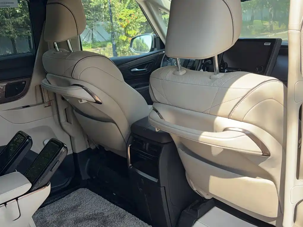 Toyota Alphard 2026 2024 Hybrid 2.5L Ultimate Enjoyment Edition