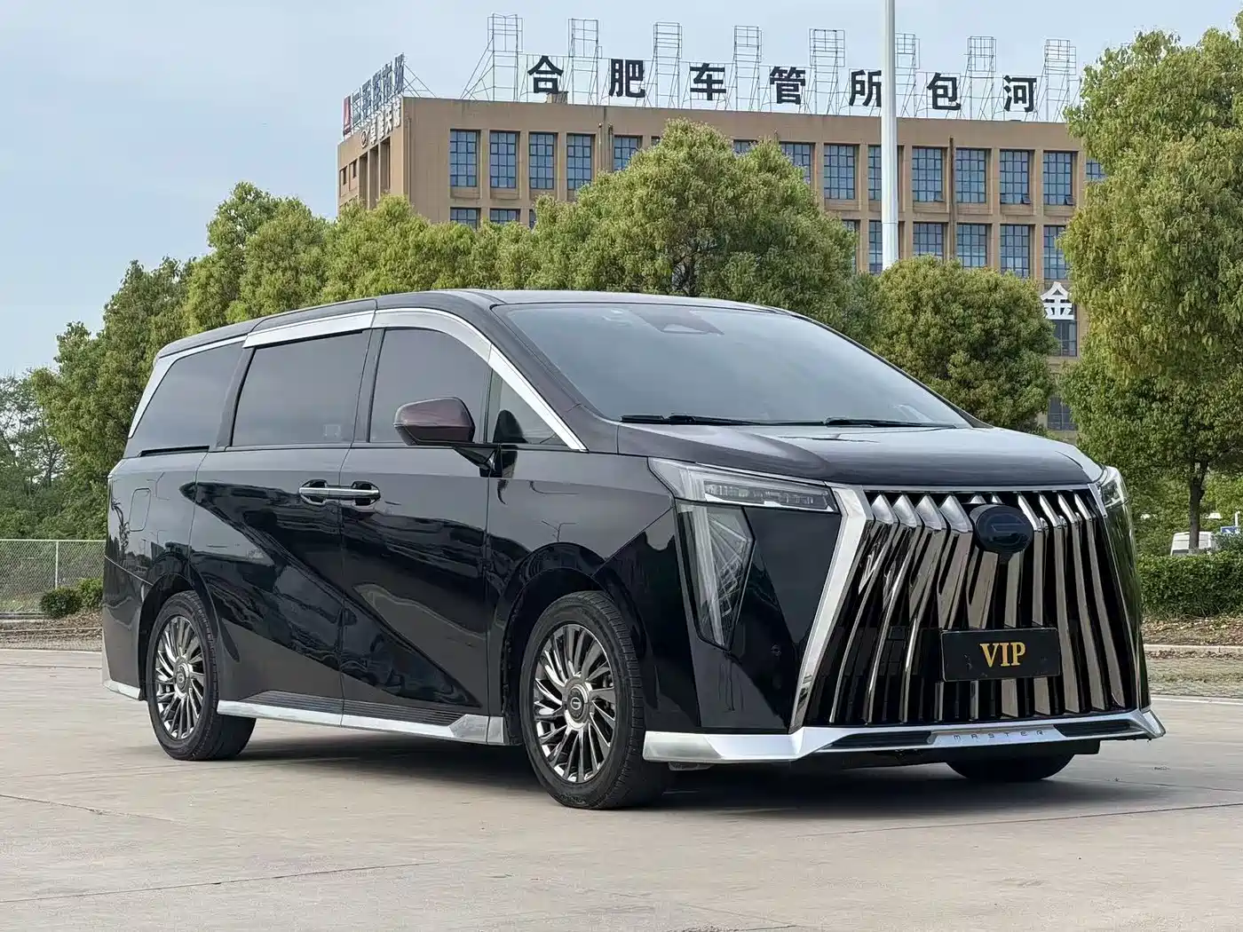 GAC Trumpchi Trumpchi M8 2023 Master Series Dual Hybrid Flagship Edition фото 6