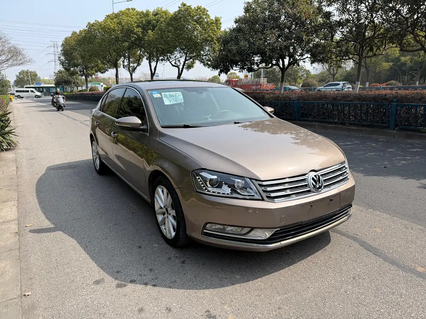 Volkswagen Magotan 2013 1.8TSI Premium фото 3