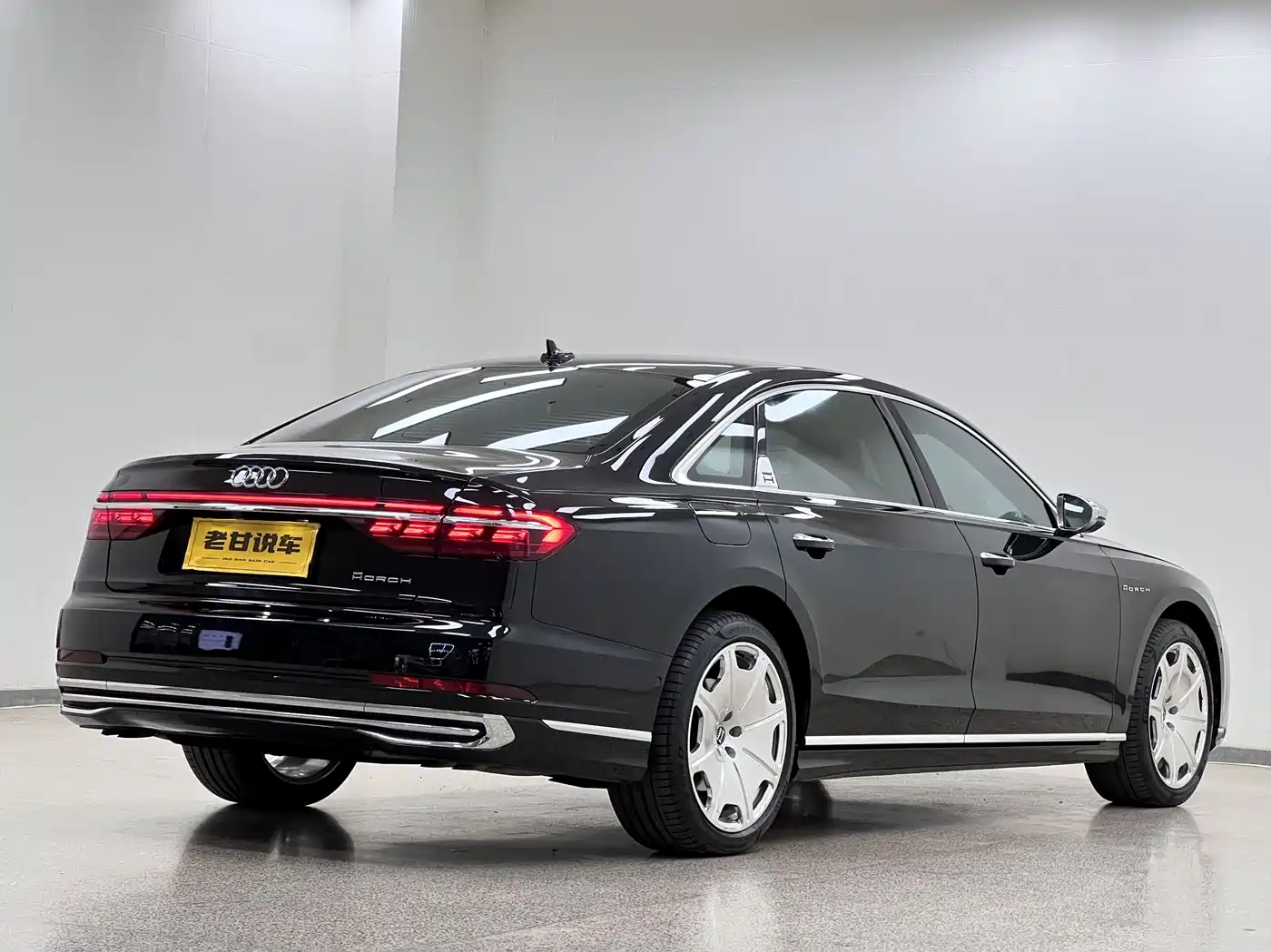 AUDI A8