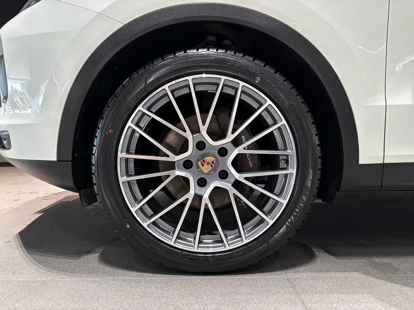 Porsche Cayenne 2019 Cayenne 3.0T фото 12