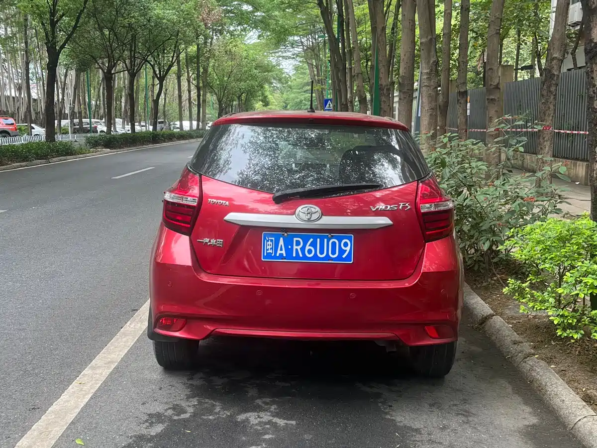 Toyota Vios FS 2017 1.5L CVT Fengchi Edition фото 3