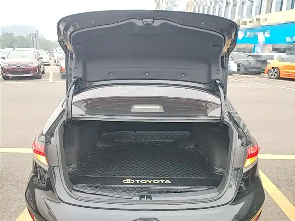 Toyota Levin 2021 185T CVT Sport Edition фото 19
