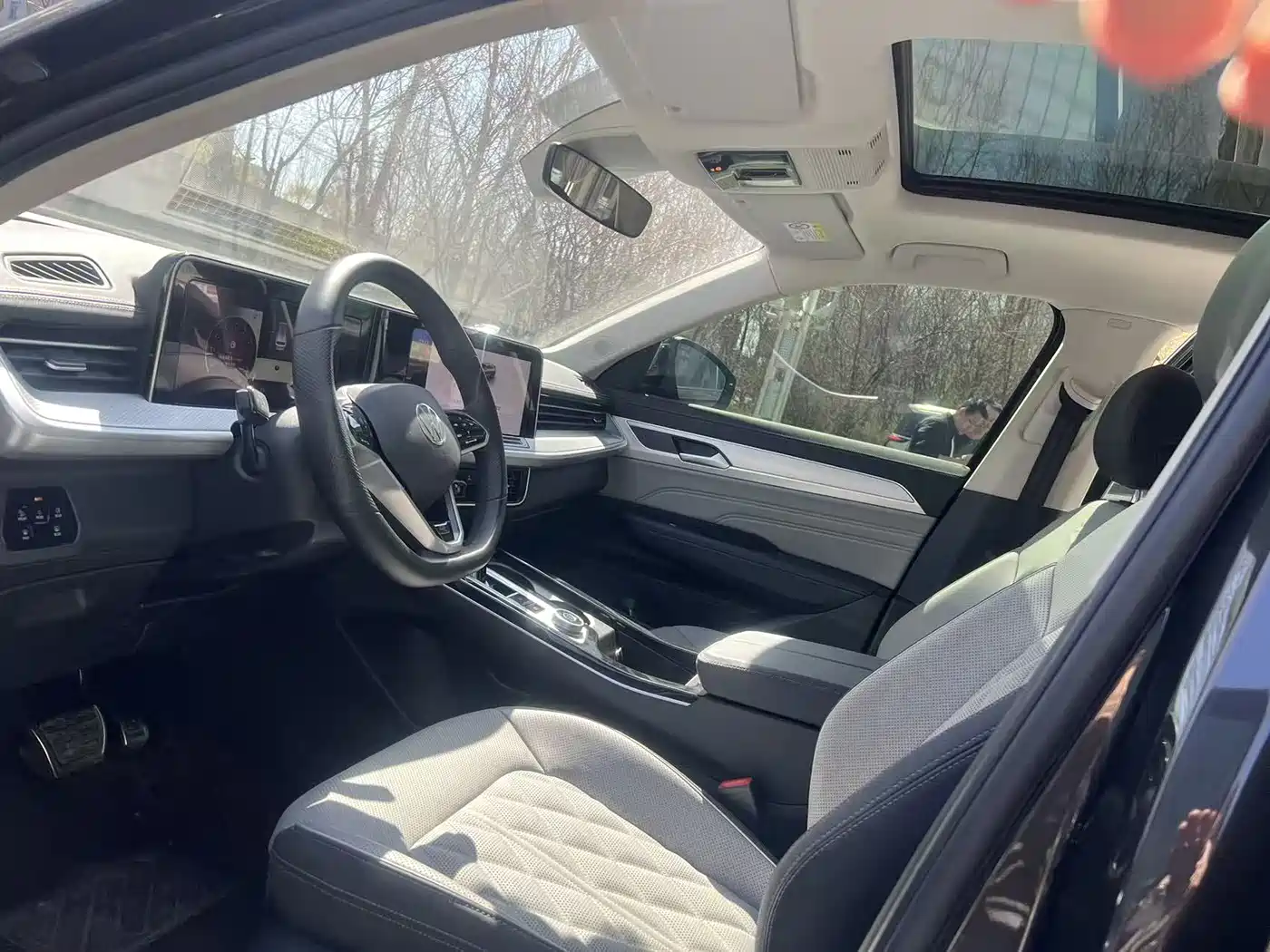 Volkswagen Talagon 2025 380TSI 4WD R-Line Cruise Deluxe Edition фото 4
