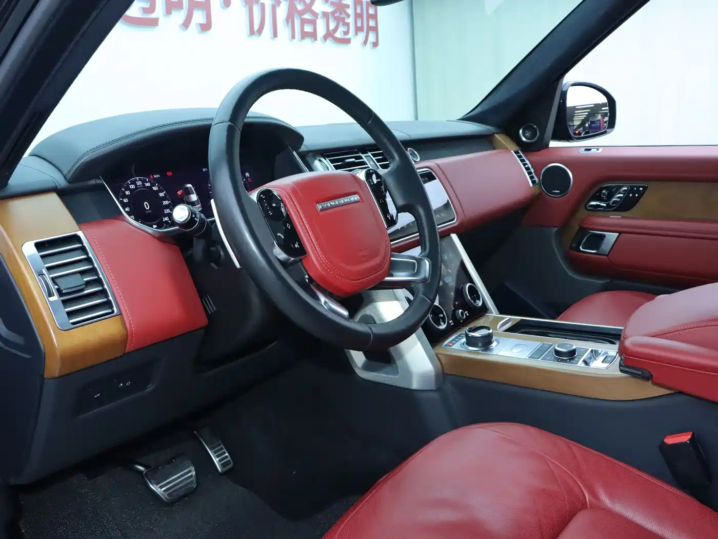 Land Rover Range Rover 2019 3.0 SC V6 Prestige Genesis Extended Edition фото 6