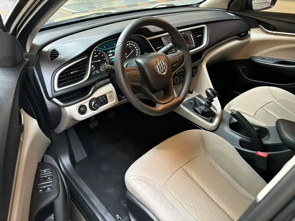 Фото 13 - Buick Excelle