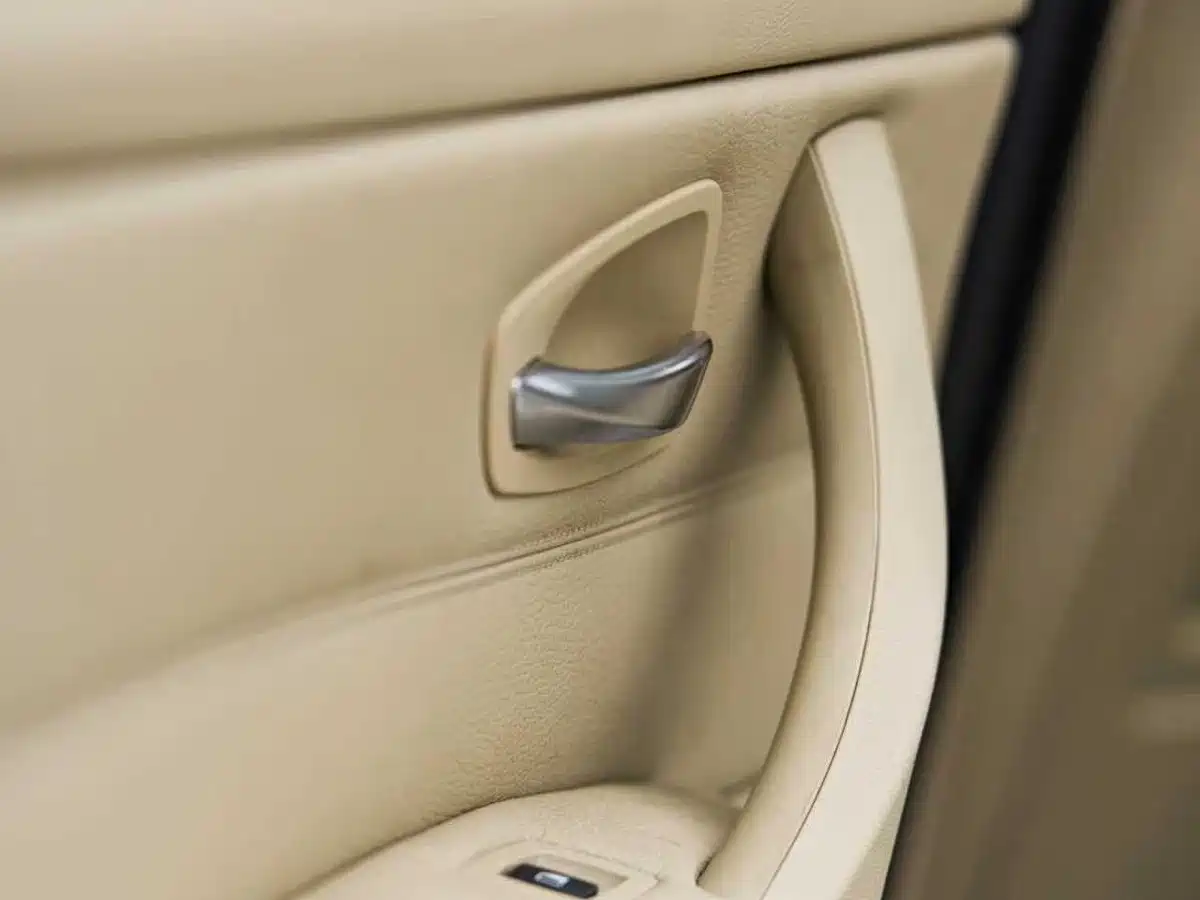BMW 3 Series 2010 2010 325i Fashion