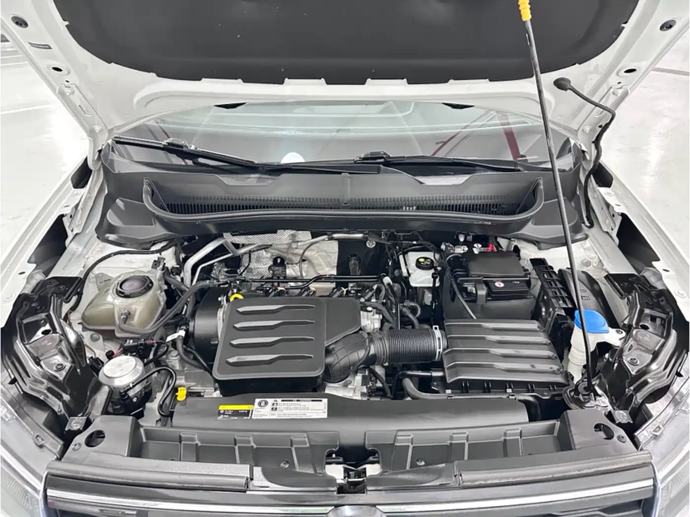Volkswagen T-Cross 2023 1.5L Automatic Trend Edition фото 7