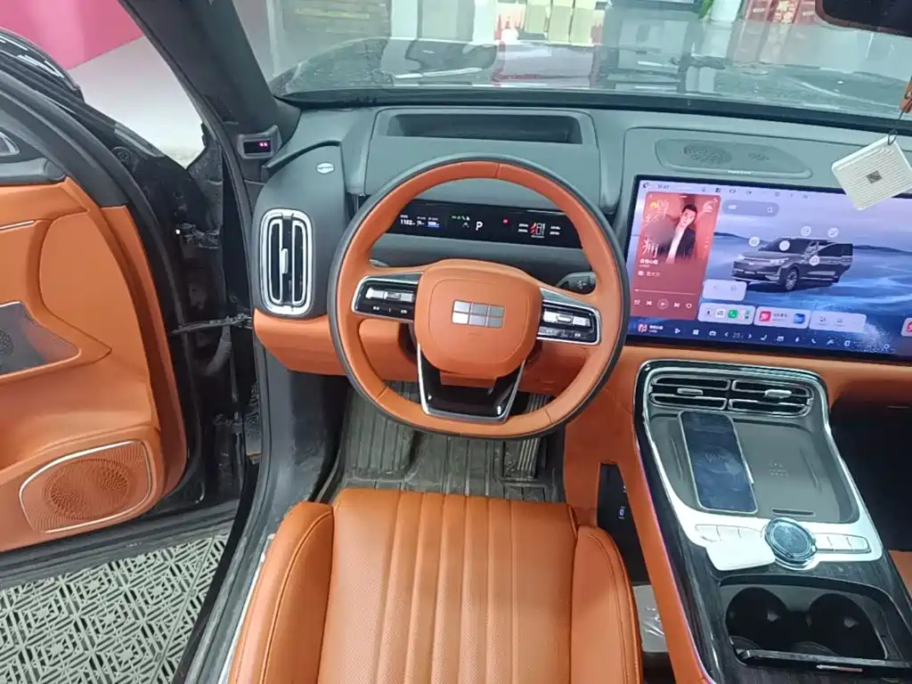 Geely Galaxy Galaxy M9 2025 2025 Base Model