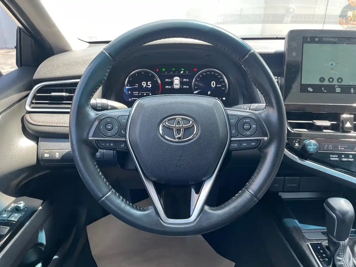 Toyota Camry 2023 2.5G Luxury Edition фото 16