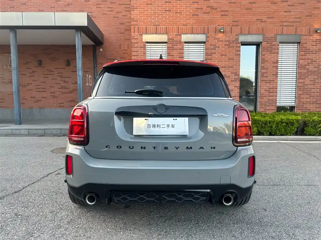 MINI JCW COUNTRYMAN