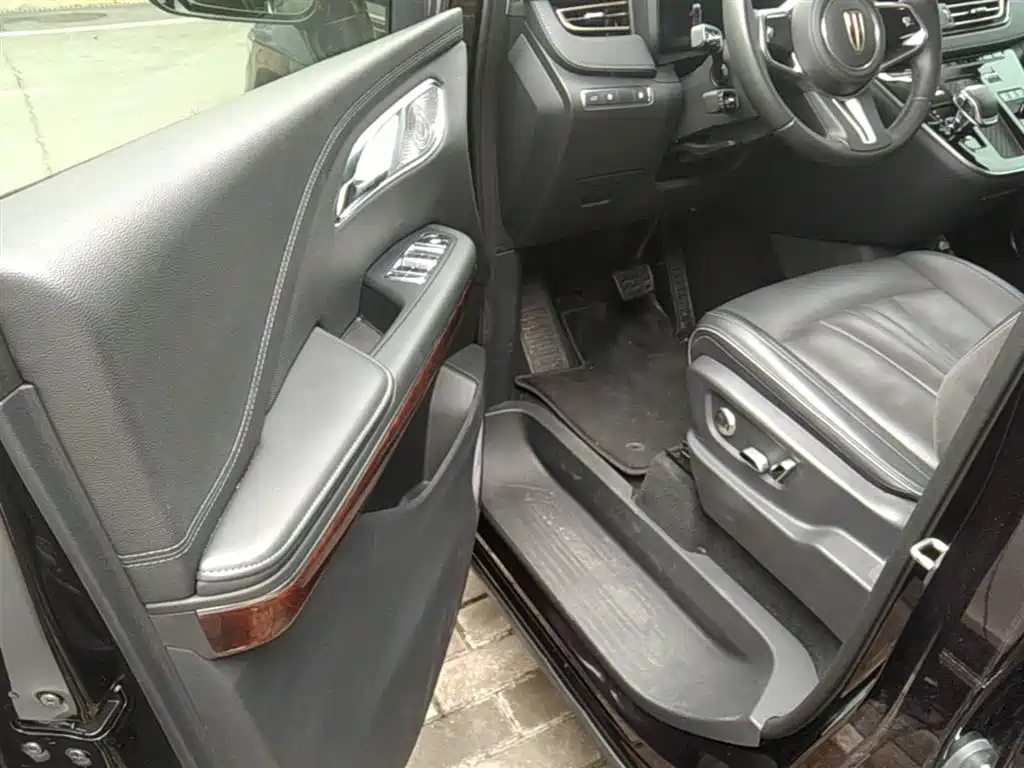 Hongqi HQ9 PHEV 2024 Model 2.0T AWD Luxury Edition фото 16