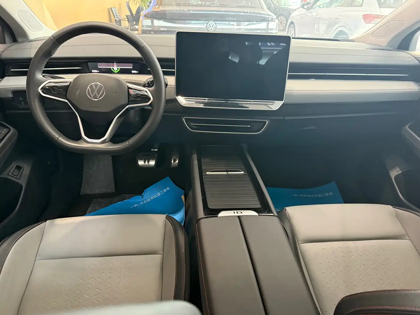 VOLKSWAGEN ID.7 VIZZION