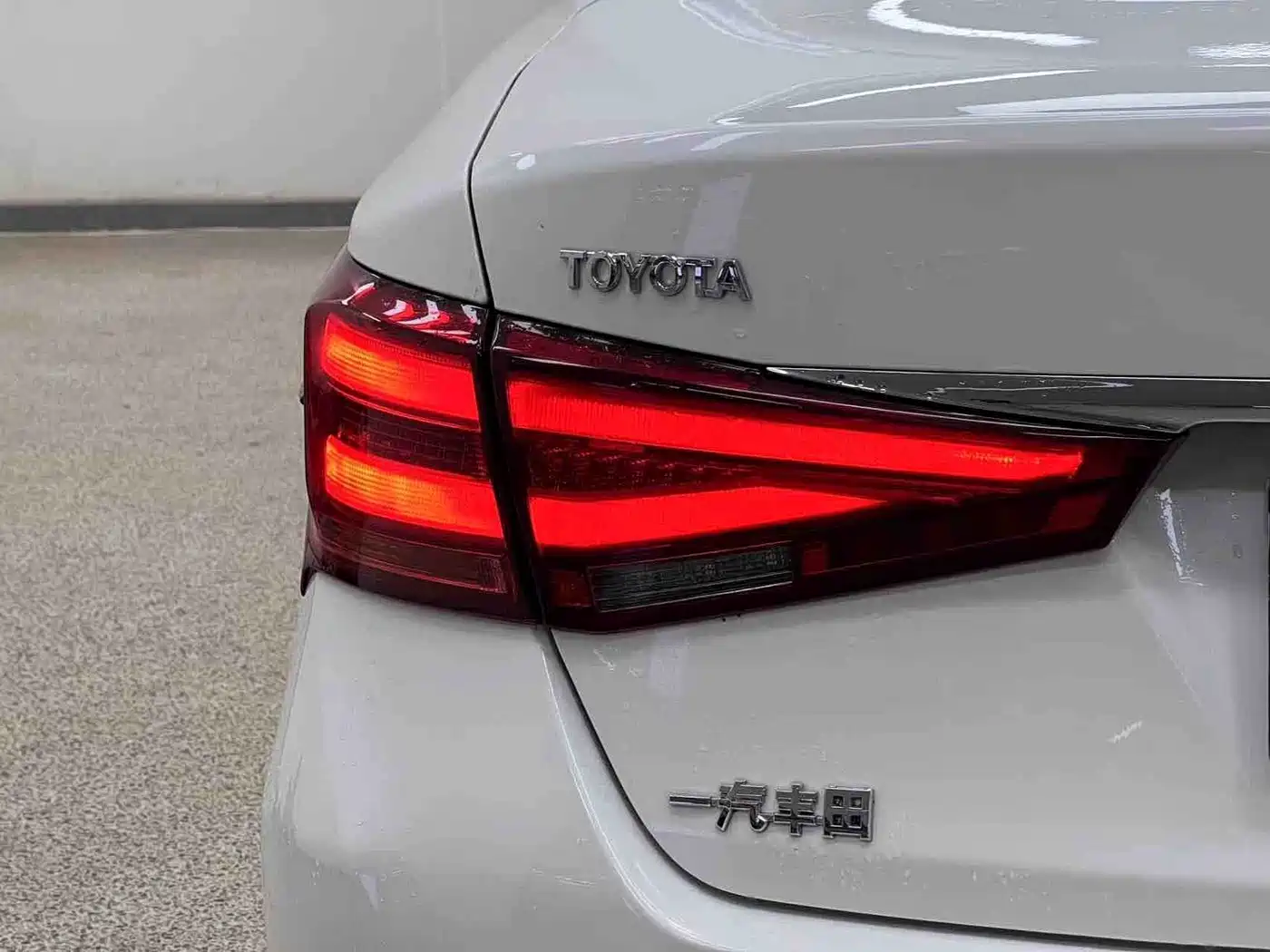 Toyota Crown 2019 2018 2.0T Pioneer Edition