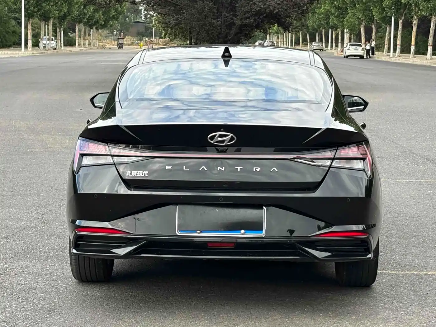 MODERN ELANTRA