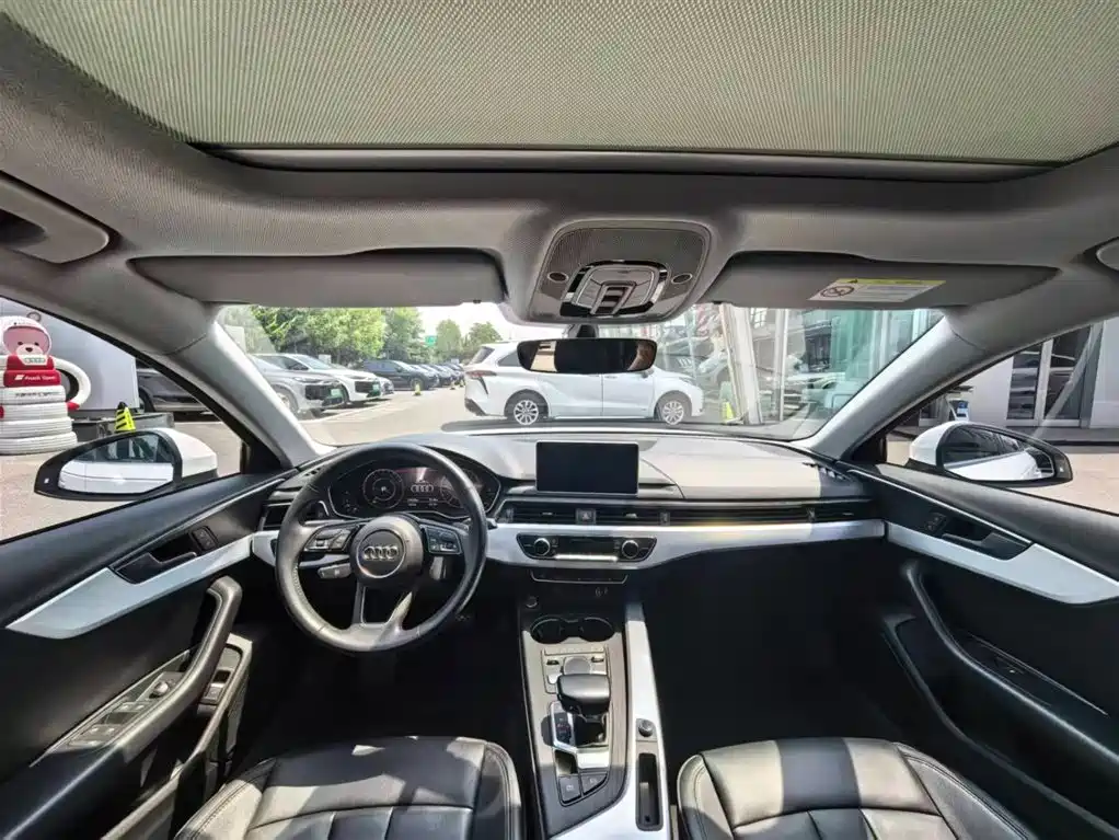 Audi A4L 2019 40 TFSI Fashion (China V) фото 8