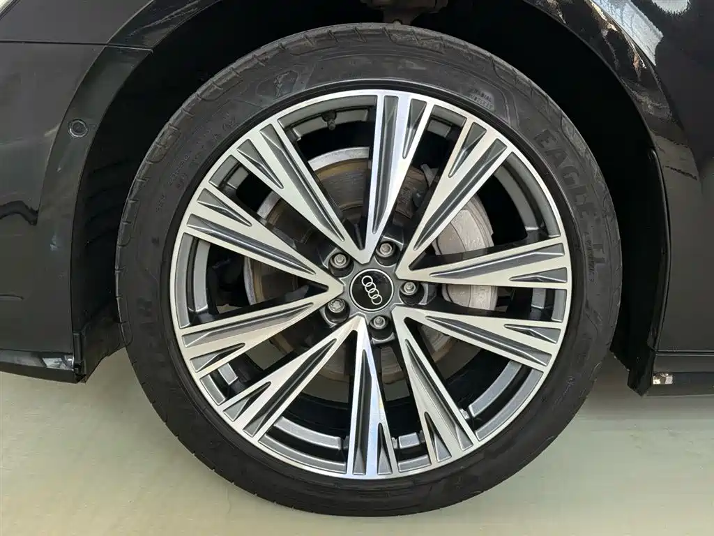 Audi A6L 2019 45 TFSI quattro Premium Dynamic фото 13