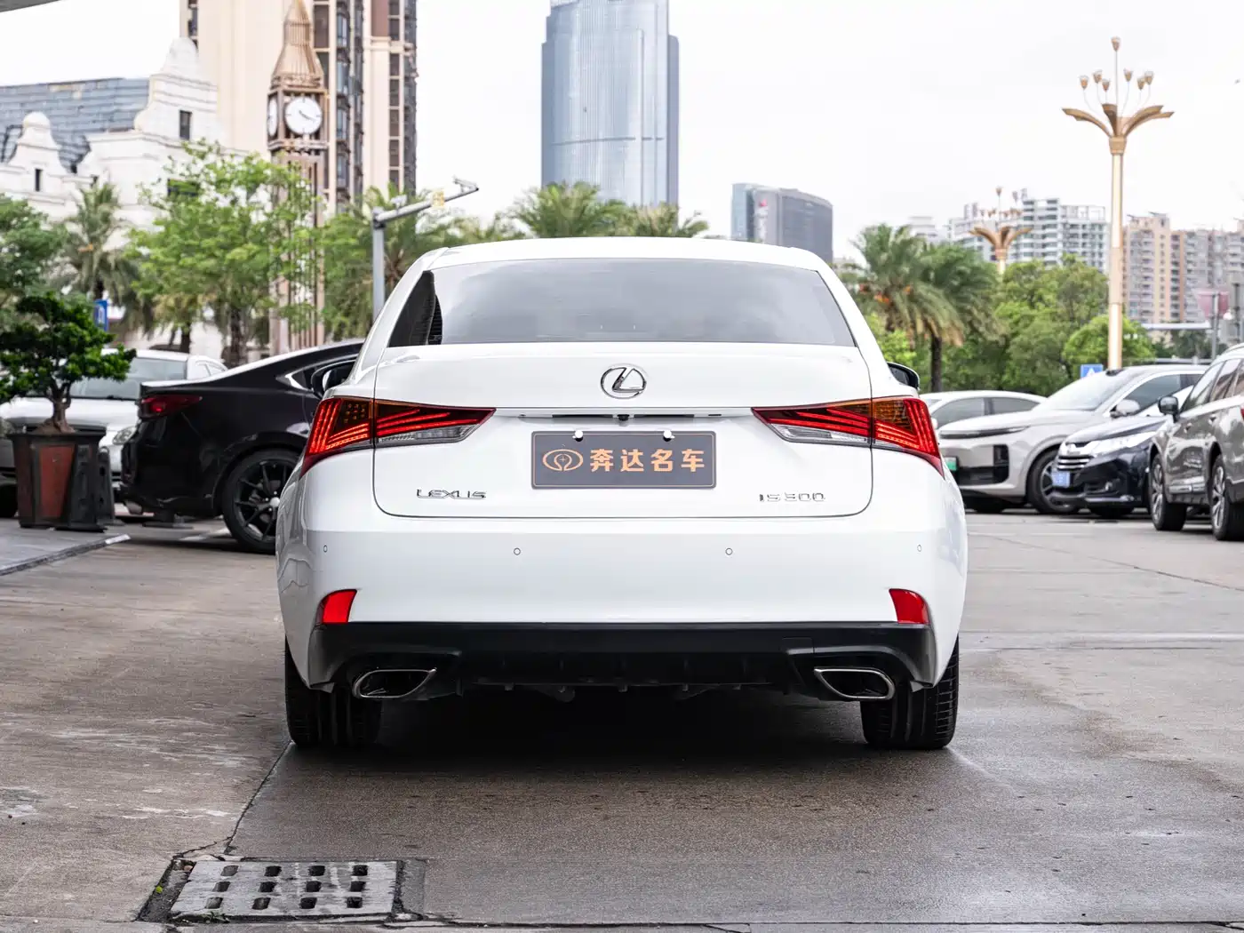 Lexus IS 2017 300 F SPORT фото 5