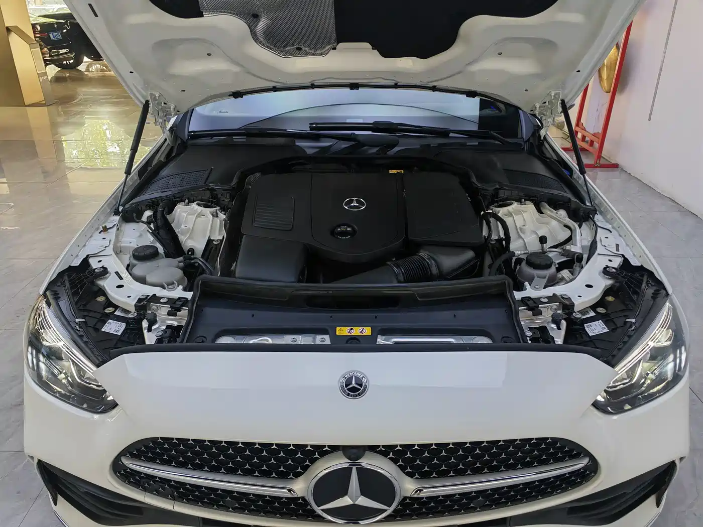Mercedes-Benz C-Class 2023 Facelift C 260 L Sport Edition фото 6