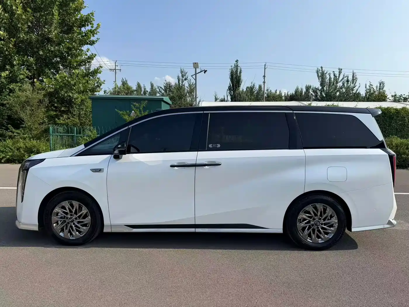 GAC Trumpchi Trumpchi Xiangwang M8 2025 2025 Model QianKun Series Ultra First Class