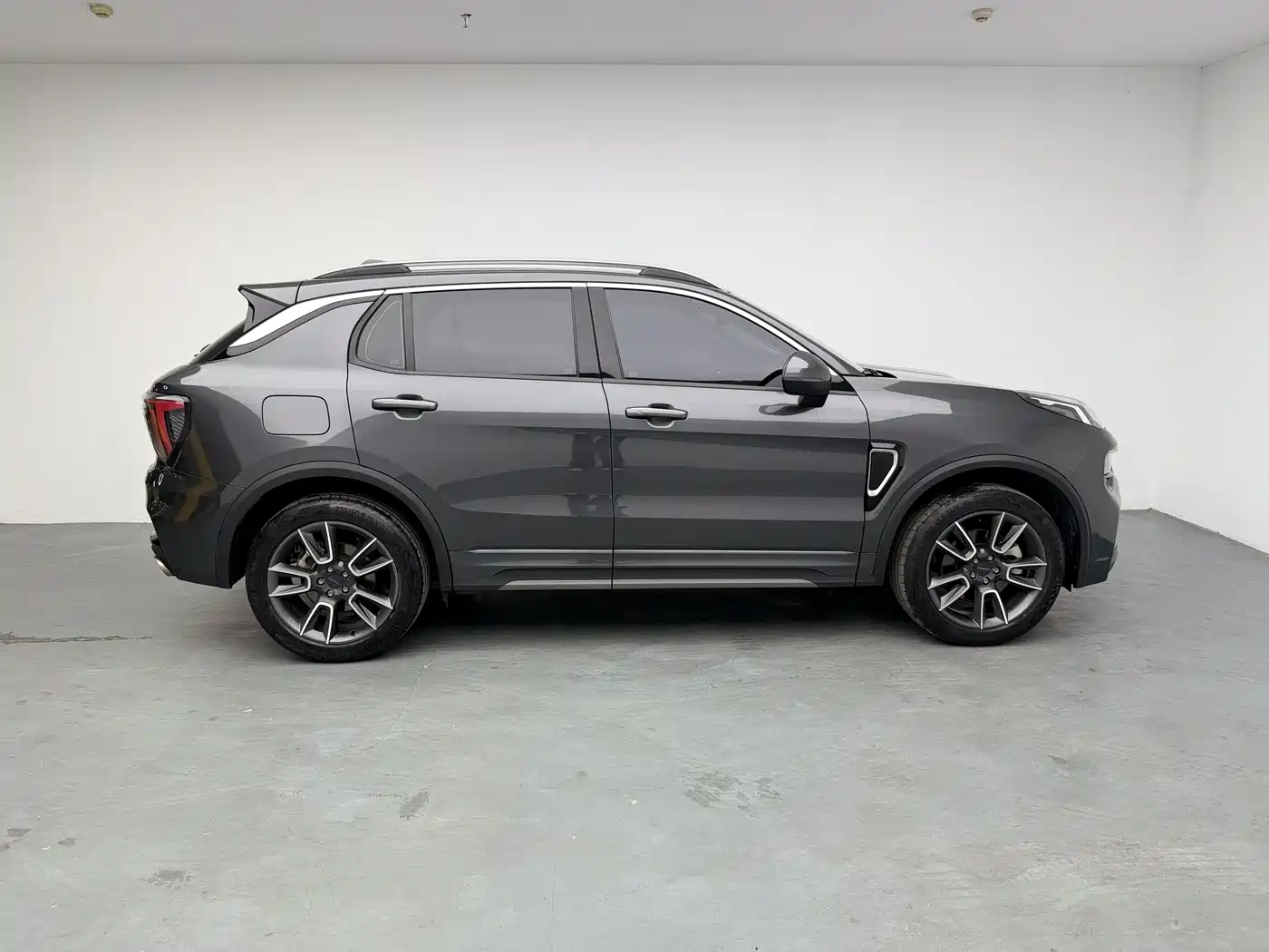 LYNK 01