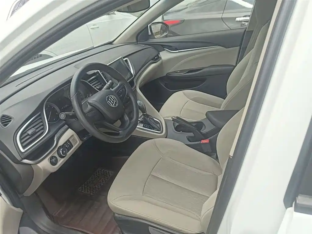 Buick Excelle 2016 15N Automatic Progressive фото 15