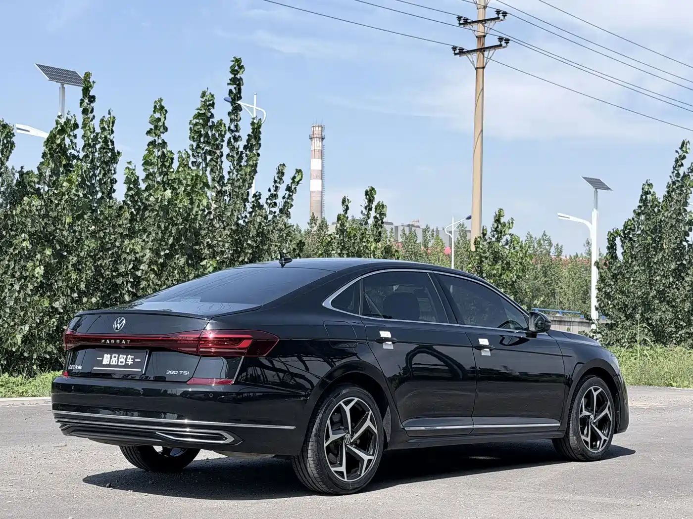 Фото 10 - Volkswagen Passat