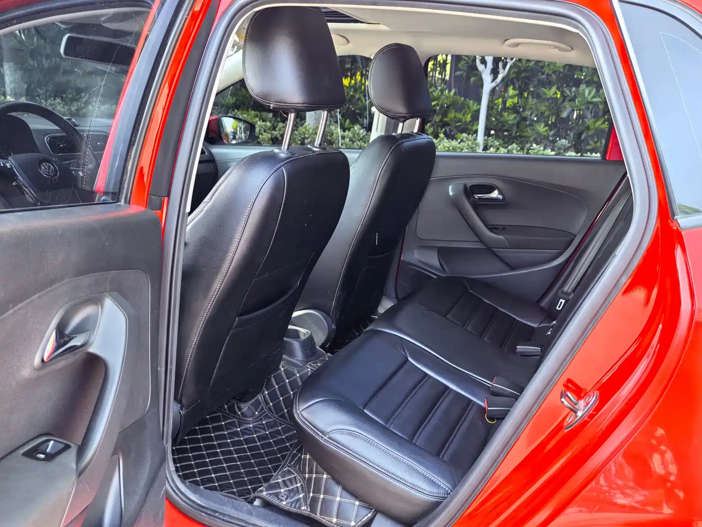Volkswagen Polo 2018 1.5L Auto Comfort фото 5