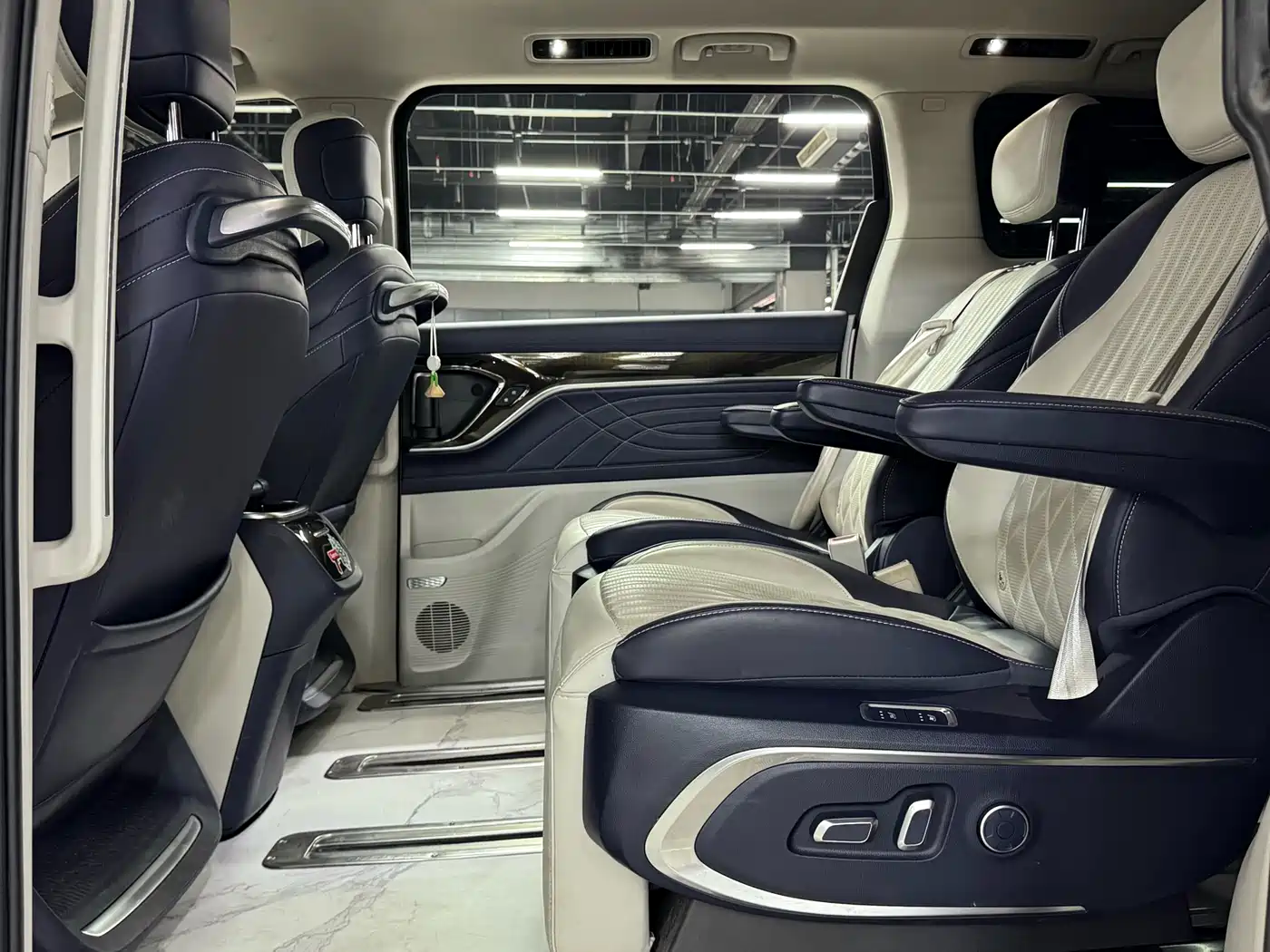 SAIC MAXUS CHASE G90