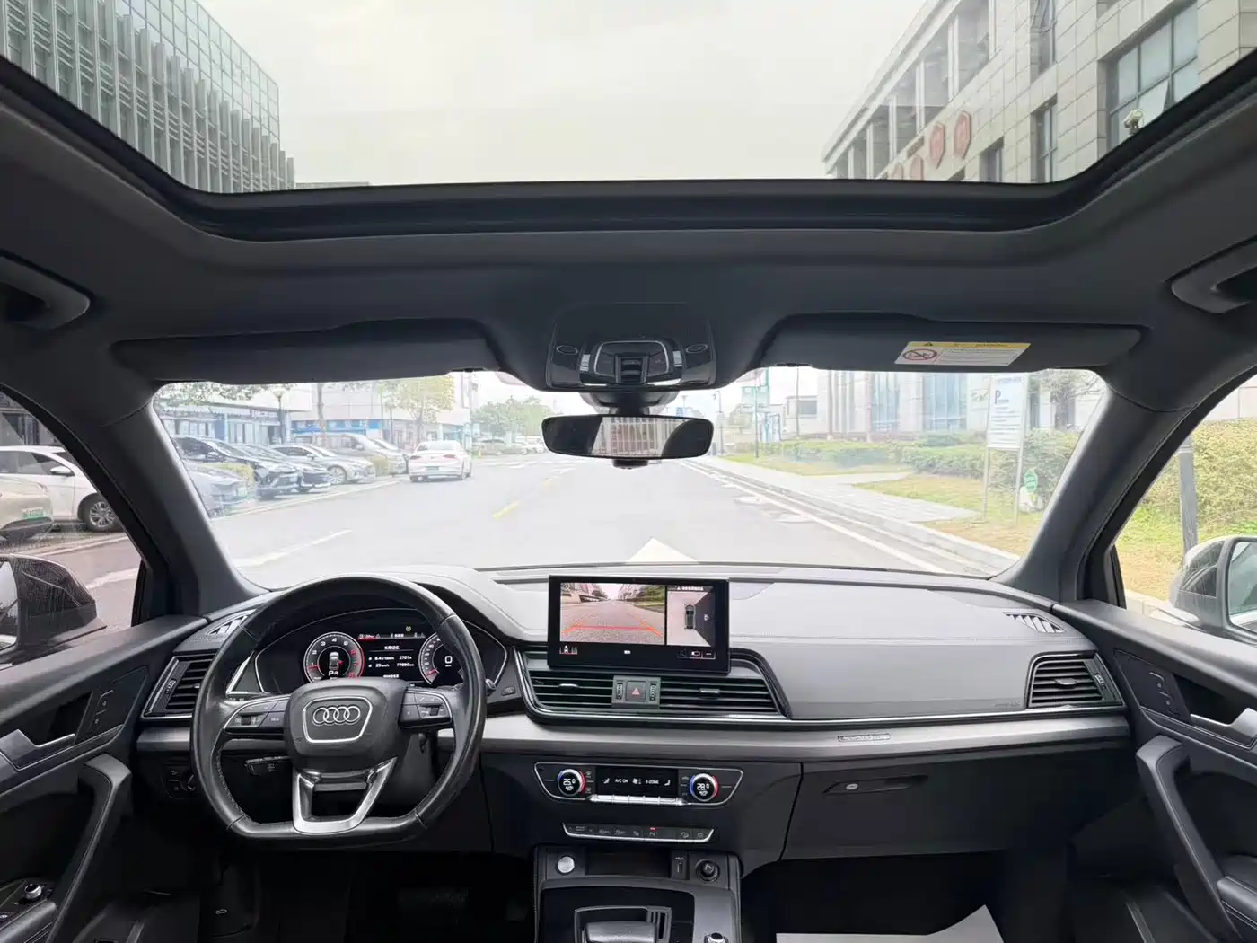Audi Q5L Sportback 2022 40 TFSI Fashion Style фото 11