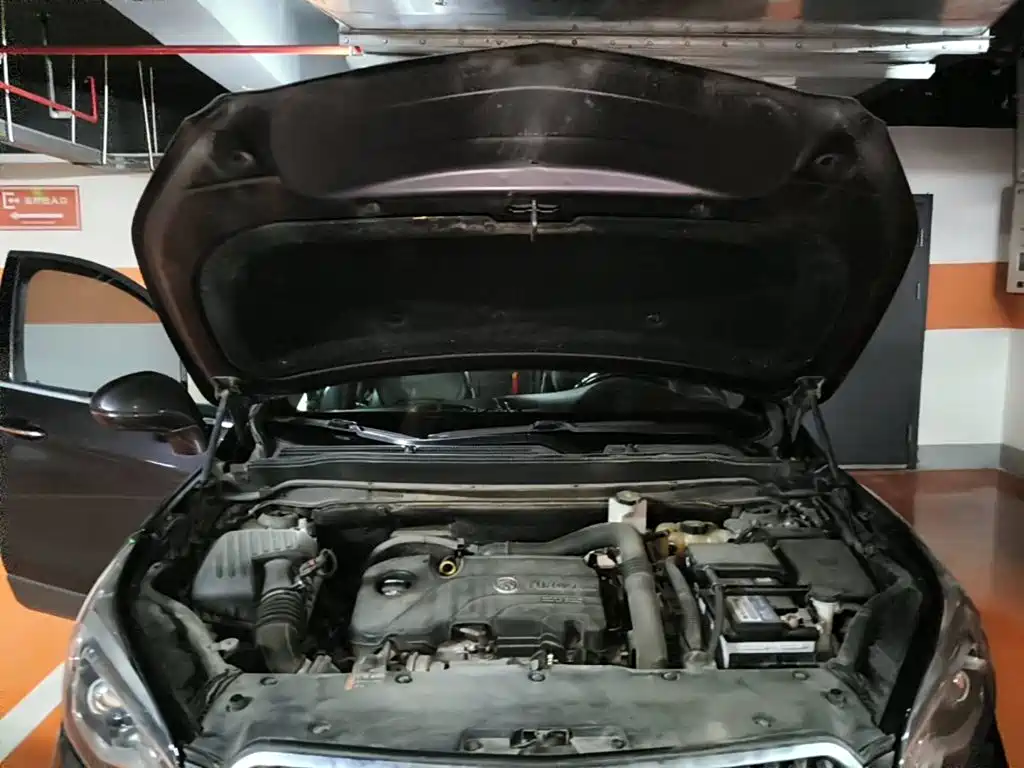 Фото 3 - Buick Envision Plus