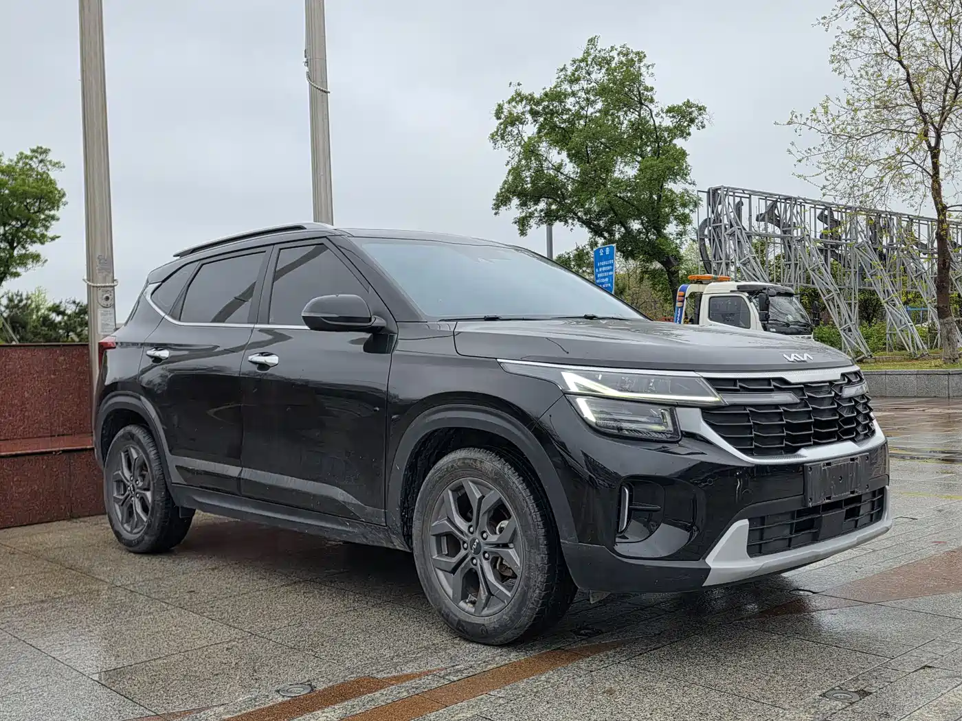 Kia Seltos 2023 1.5L CVT Luxury Edition фото 3
