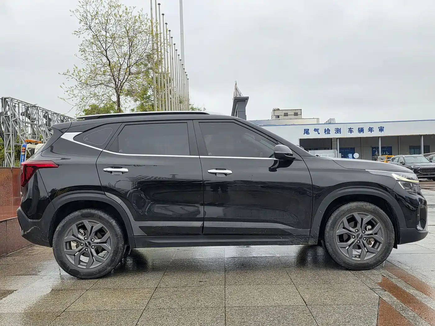 Kia Seltos 2023 1.5L CVT Luxury Edition фото 7