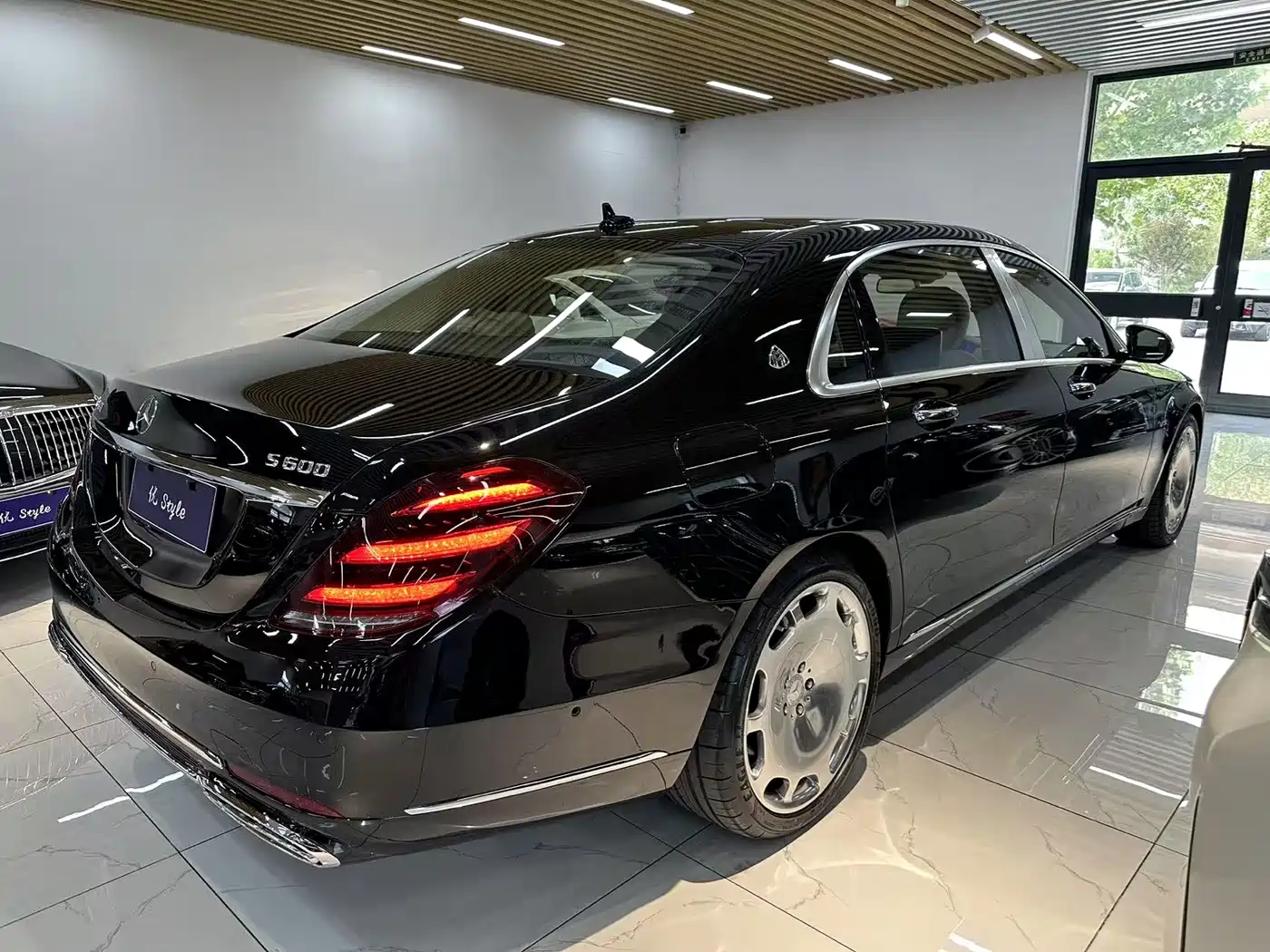 Mercedes-Benz Maybach S-Class 2015 S 600 фото 4