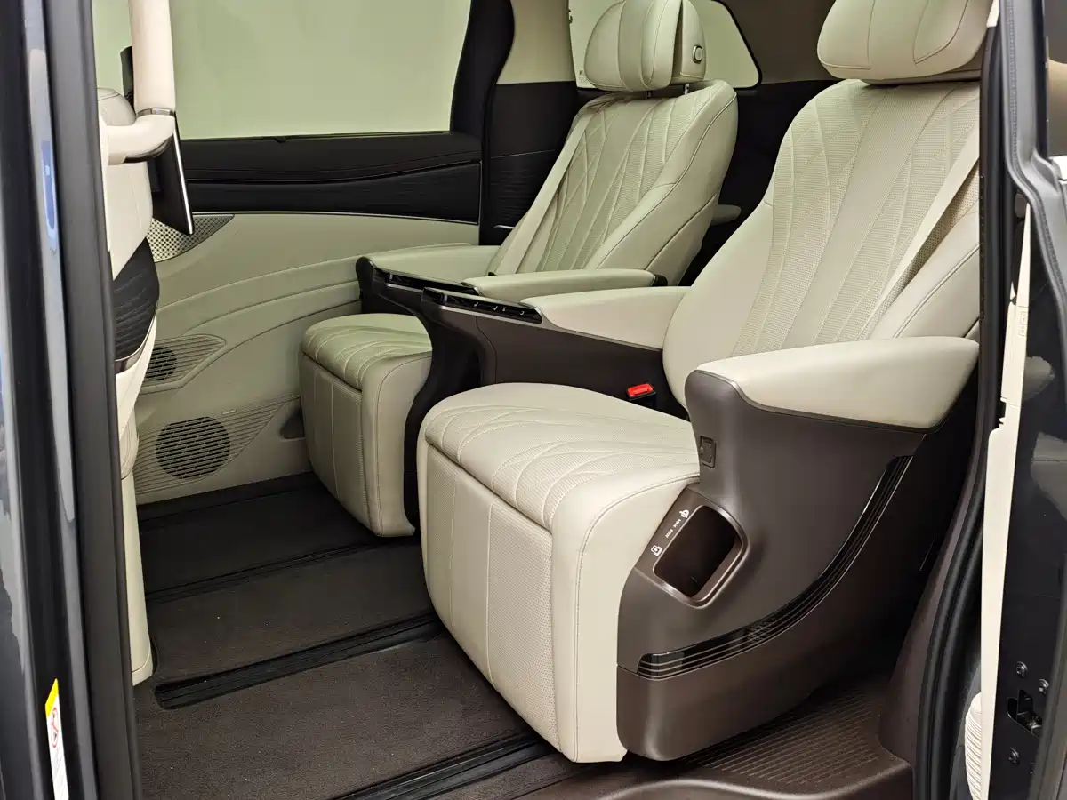 Denza D9 2025 Model DM-i Smart Drive Edition 1020 AWD Flagship фото 14