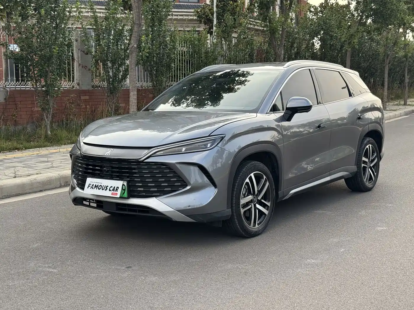  BYD Song L DM-i 2024 112km Leading Edition