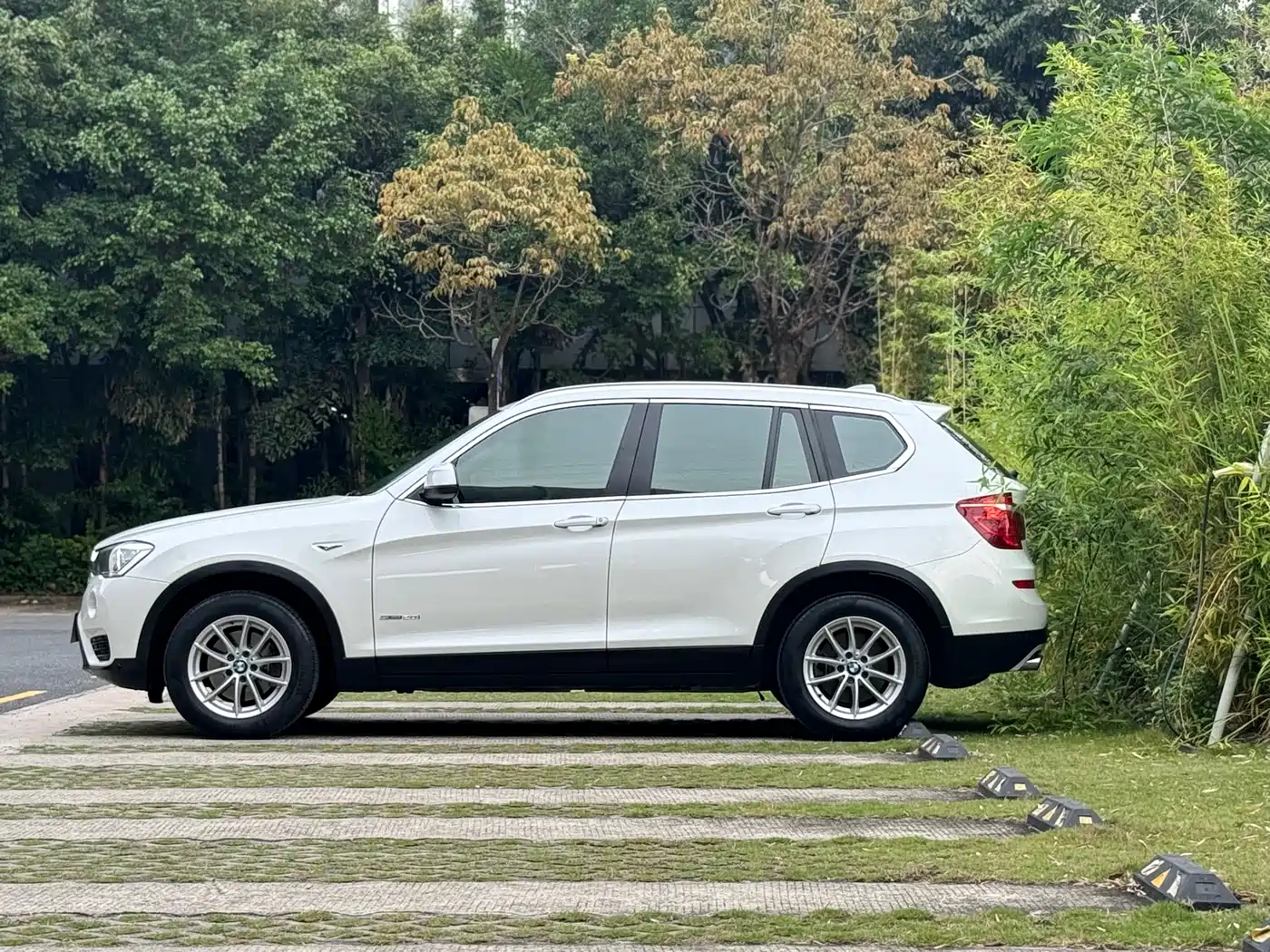 BMW X3 (Import) 2016 sDrive20i фото 4