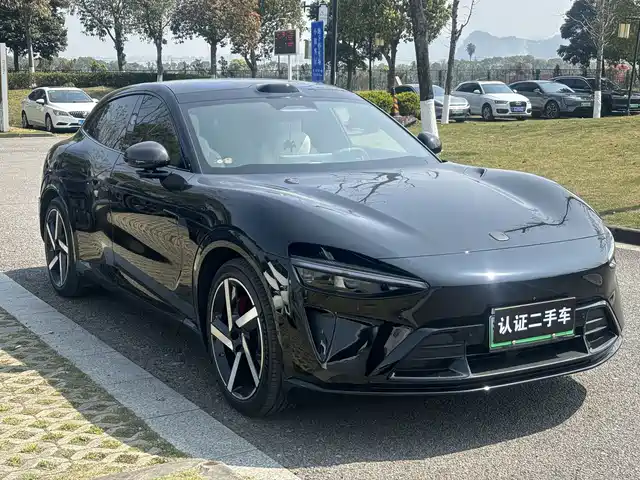 XIAOMI CAR XIAOMI YU7