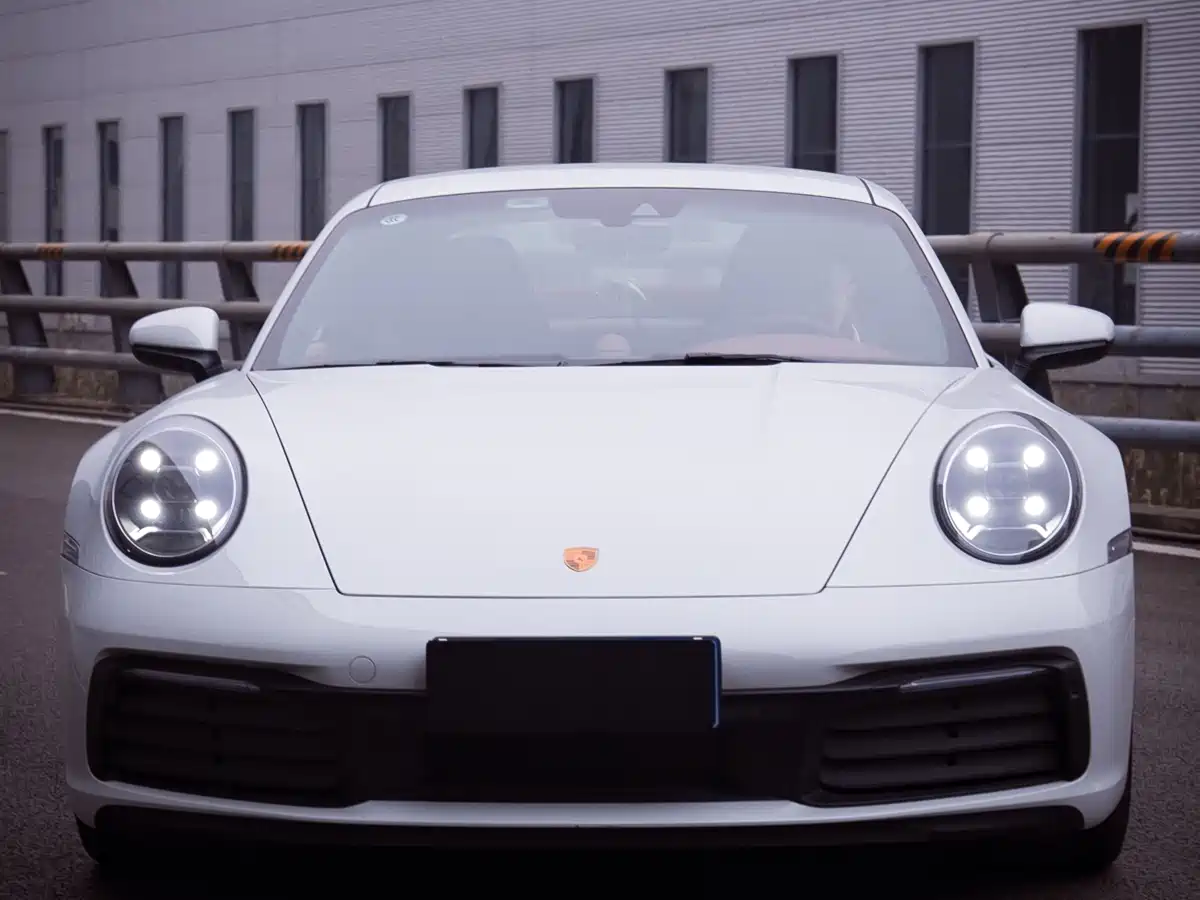 Porsche 911 2023 Carrera 3.0T фото 2