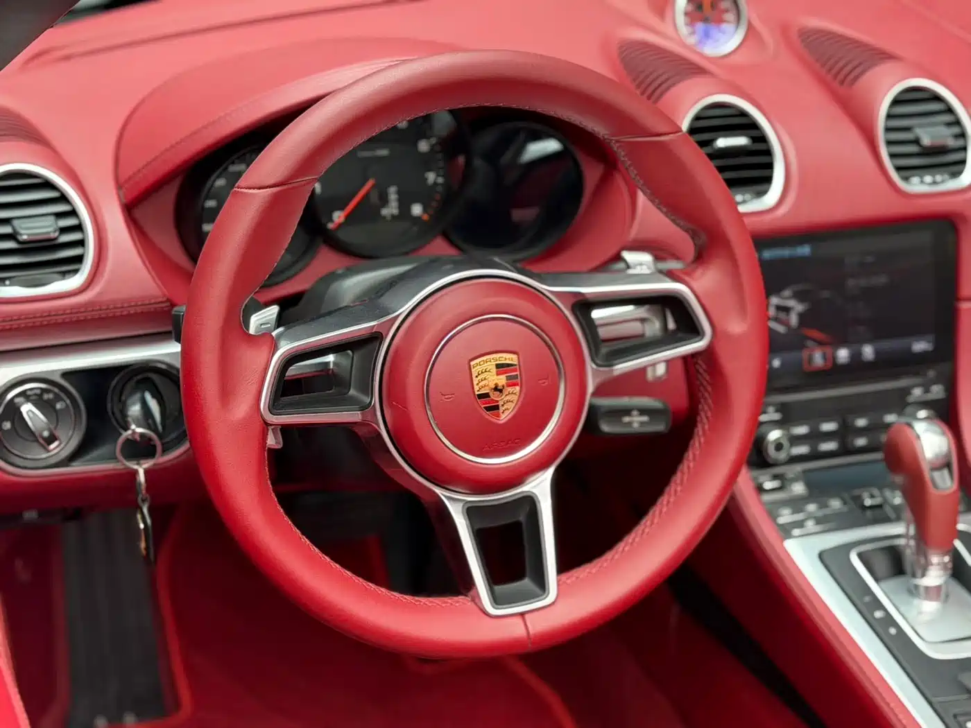 Porsche 718 2018 Boxster 2.0T фото 9