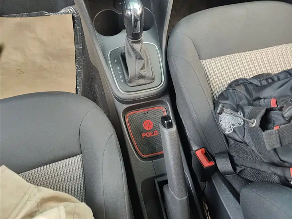 Volkswagen Polo 2018 1.5L Auto Safe Drive фото 14