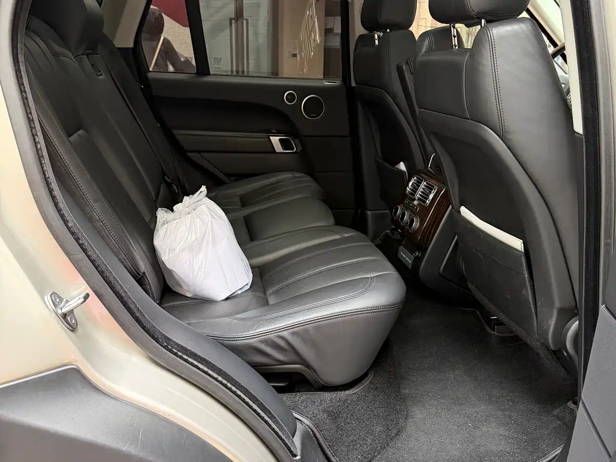 Land Rover Range Rover 2016 3.0 SC V6 Vogue фото 11