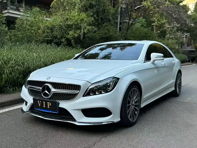 MERCEDES-BENZ CLS