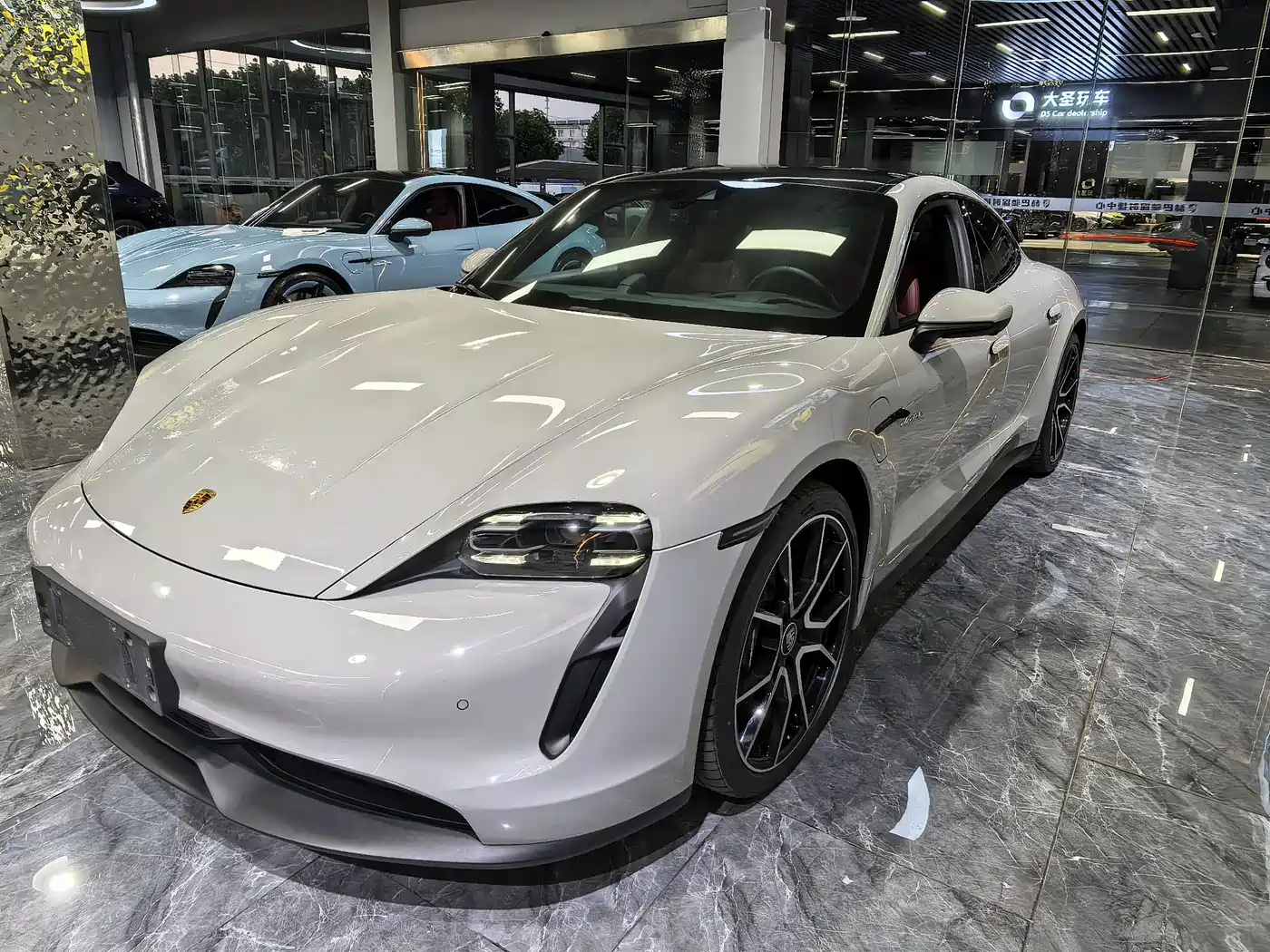Porsche Taycan 2024 2022 Facelift Taycan