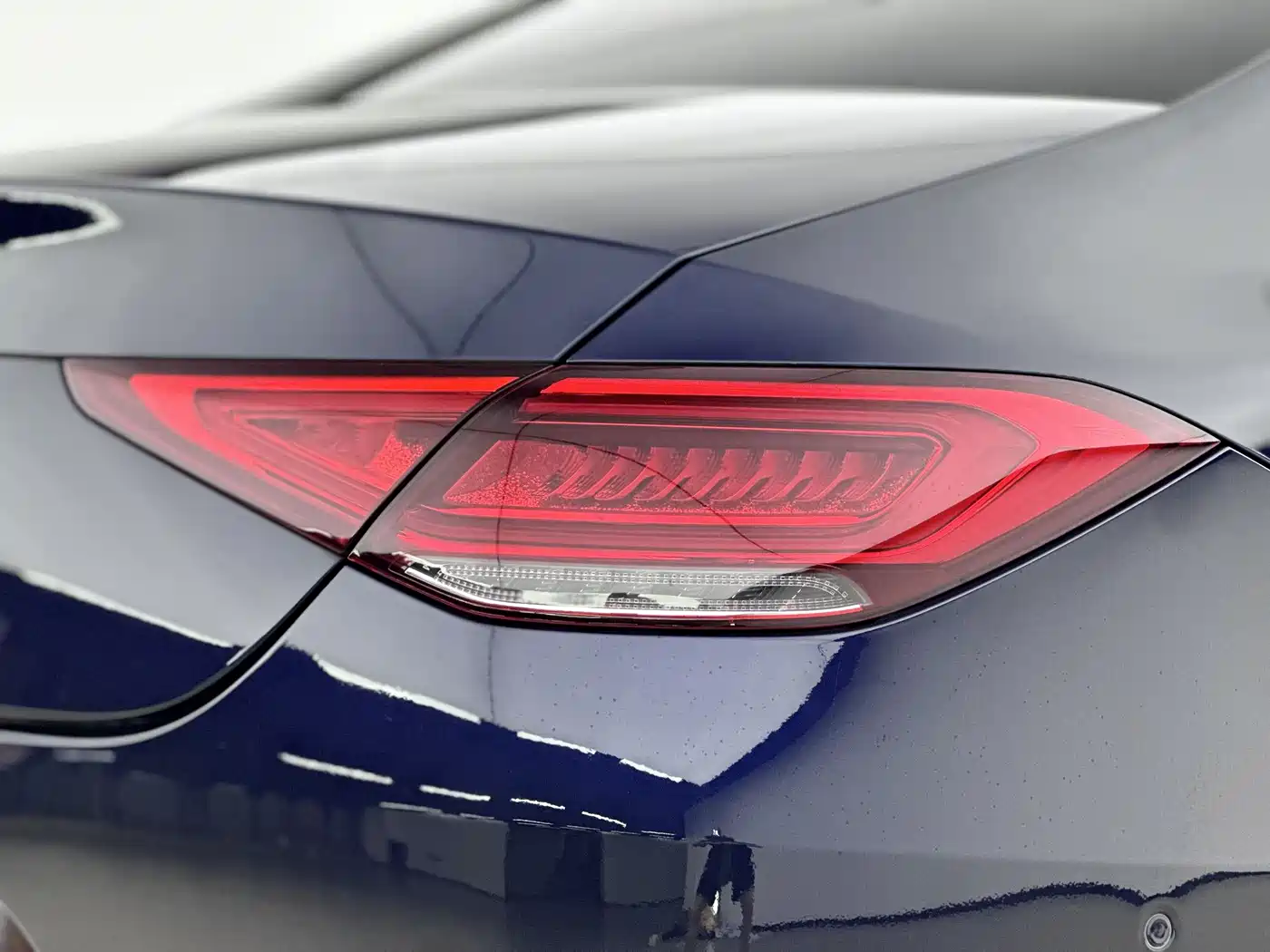 Mercedes-Benz CLS 2018 CLS 300 Dynamic фото 15