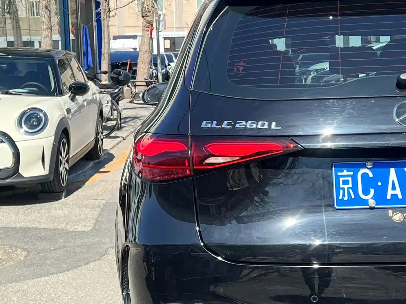 MERCEDES-BENZ GLC